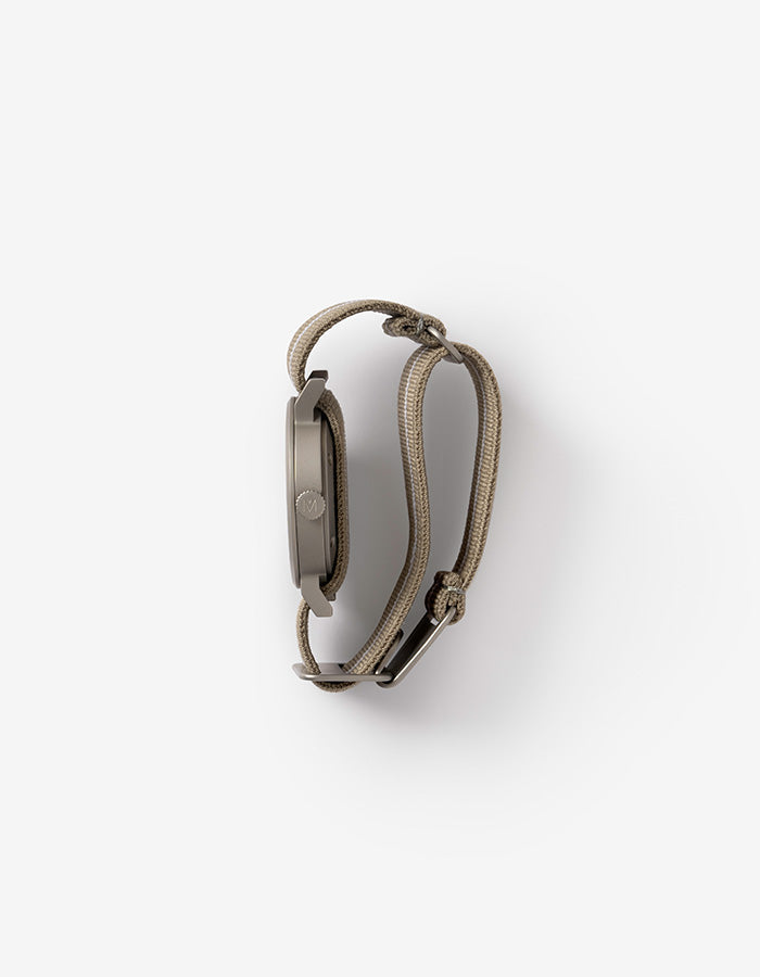 MUS-01 KHAKI P 34MM + NAVY PARACHUTE STRAP SET